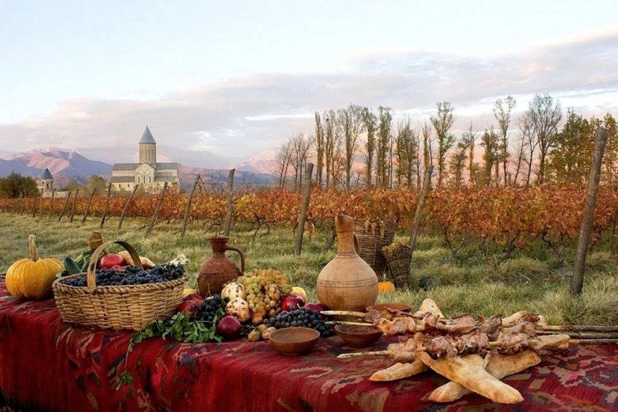 ნამდვილი კახური რთველი Sakartvelo Tours-თან ერთად